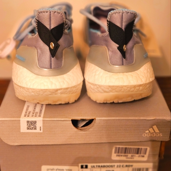 NEW Men's adidas UltraBOOST 22 Cold RDY Running Shoes GZ0128 Sz 8.5 Gray - Picture 11 of 14